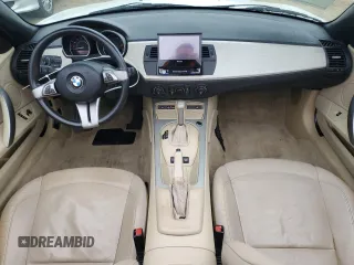 2005 BMW Z4 3.0i with VIN 4USBT53505LU10933, listed as a Copart auction lot 46061395 with 86,328 mi miles and Salvage title. Bid and sale history available at DreamBid. Image 8.