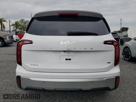 2024 Kia Telluride LX z VIN 5XYP2DGC0RG461190, wystawiony jako Copart lot #81030604 z przebiegiem 41 mil mil oraz Szkoda całkowita • Salvage title. Historia ofert i sprzedaży dostępna na DreamBid. Obrazek 6.