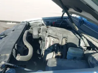 2010 Chevrolet Suburban LS с VIN 1GNUCHE02AR204383, выставлен на аукционе IAAI как лот 41891591 с пробегом 177 584 миль миль и . История ставок и продаж доступна на DreamBid. Изображение 20.