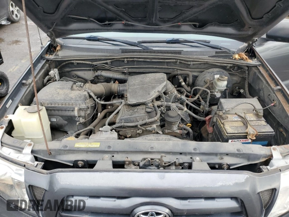 2009 Toyota Tacoma with VIN 5TENX22N29Z646658, listed as a Copart auction lot 43870625 with 131,372 mi miles and Clean Title. Bid and sale history available at carsss.com. Image 11.