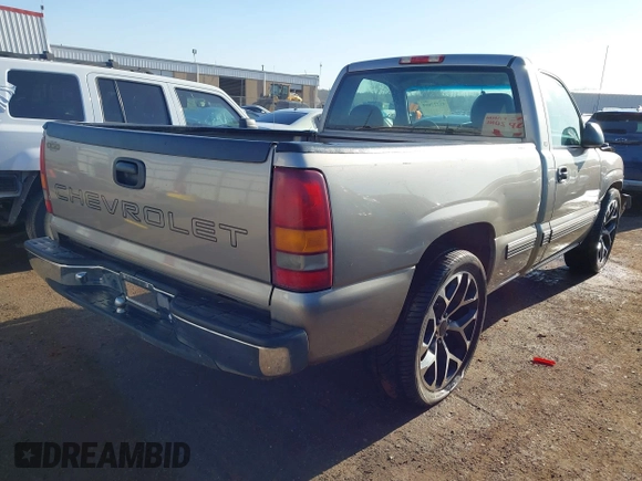1999 Chevrolet Silverado 1500 with VIN 1GCEC14W9XZ129037, listed as a IAAI auction lot 41777069 with 1 mi miles. Bid and sale history available at carsss.com. Image 4.