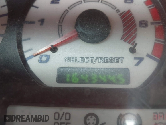 2001 Ford Mustang Standard with VIN 1FAFP40441F232508, listed as a IAAI auction lot 42015704 with 164,344 mi miles and . Bid and sale history available at DreamBid. Image 7.