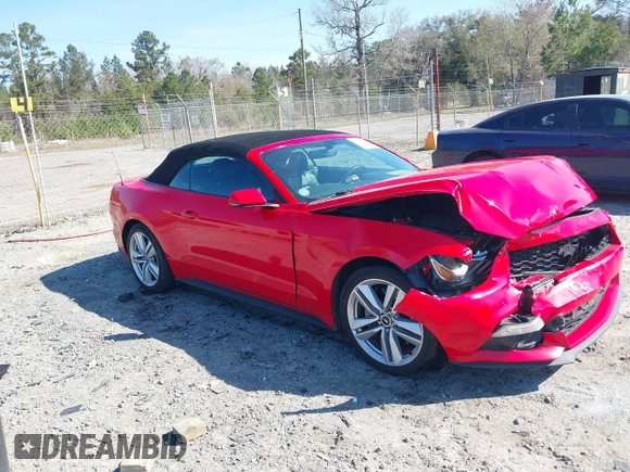 2015 Ford Mustang EcoBoost Premium z VIN 1FATP8UH1F5360984, wystawiony jako IAAI lot #41842901 z przebiegiem 87 773 mil mil oraz . Historia ofert i sprzedaży dostępna na DreamBid. Obrazek 1.