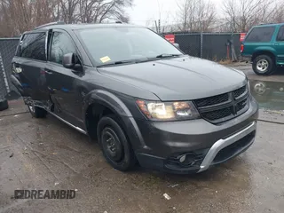 2017 Dodge Journey Crossroad Plus with VIN 3C4PDCGB5HT501363, listed as a IAAI auction lot 41178334 with 119,076 mi miles. Bid and sale history available at carsss.com. Image 1.