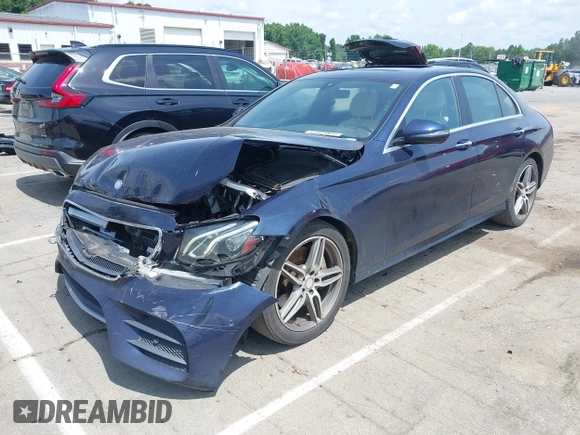 2017 Mercedes-Benz E 300 Luxury с VIN WDDZF4JB3HA155487, выставлен на аукционе IAAI как лот 42509860 с пробегом 103 974 миль миль и . История ставок и продаж доступна на DreamBid. Изображение 19.