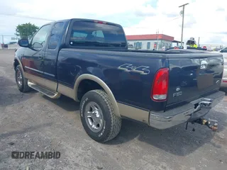 2000 Ford F-150 XL с VIN 1FTRX18L8YNA68942, выставлен на аукционе IAAI как лот 42735805 с пробегом Не указан миль и . История ставок и продаж доступна на DreamBid. Изображение 3.