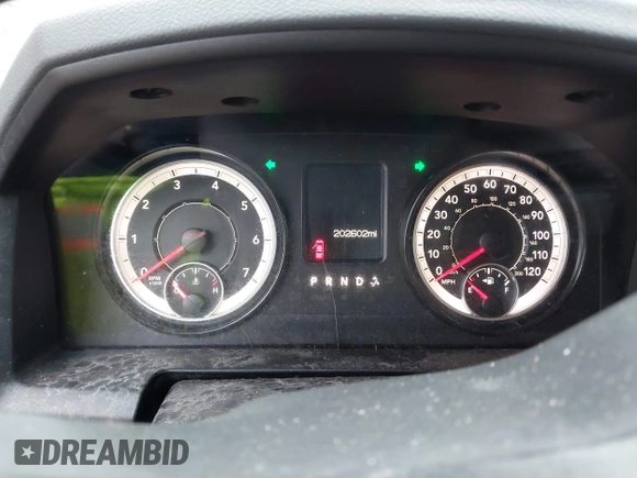 2018 Ram 1500 Tradesman with VIN 1C6RR6FG7JS325181, listed as a IAAI auction lot 41344653 with 202,602 mi miles and . Bid and sale history available at DreamBid. Image 7.