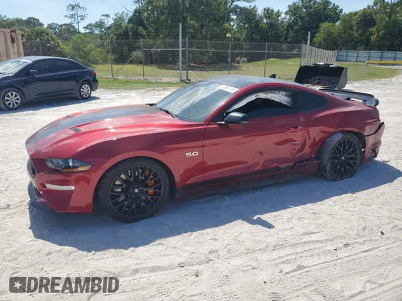 2020 Ford Mustang GT z VIN 1FA6P8CF6L5175127, wystawiony jako Copart lot #57690115 z przebiegiem 53 379 mil mil oraz Szkoda całkowita • Salvage title. Historia ofert i sprzedaży dostępna na DreamBid. Obrazek 1.