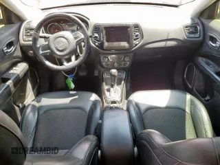 2018 Jeep Compass Latitude with VIN 3C4NJCBB7JT300156, listed as a Copart auction lot 58163375 with 84,702 mi miles and Salvage title. Bid and sale history available at DreamBid. Image 8.