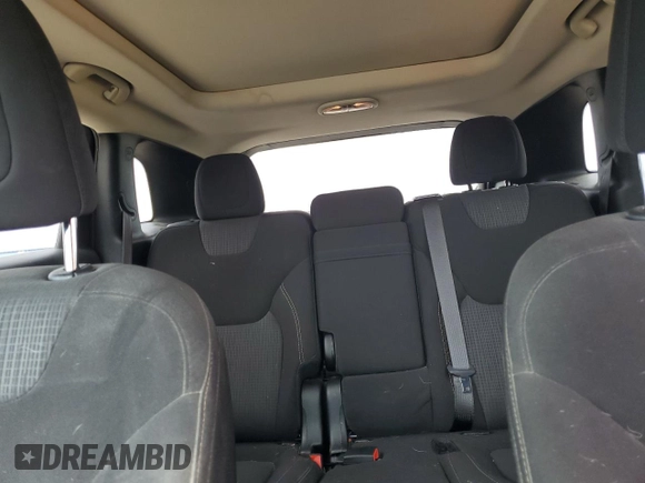 2016 Jeep Cherokee Altitude with VIN 1C4PJMCS2GW156127, listed as a Copart auction lot 53389905 with 124,898 mi miles and Clean title. Bid and sale history available at DreamBid. Image 10.