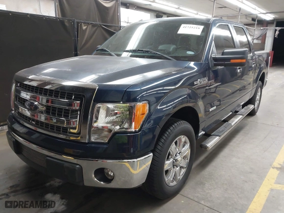 2013 Ford F-150 XL with VIN 1FTFW1CT7DKF97419, listed as a IAAI auction lot 41725218 with 86,441 mi miles. Bid and sale history available at carsss.com. Image 18.