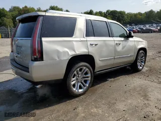 2015 Cadillac Escalade Premium with VIN 1GYS4NKJXFR506546, listed as a Copart auction lot 68776143 with 113,139 mi miles. Bid and sale history available at carsss.com. Image 3.