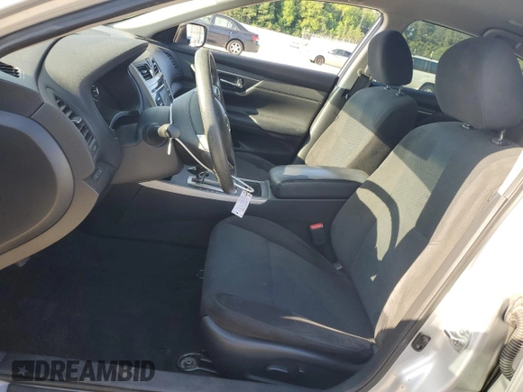 2015 Nissan Altima 2.5 with VIN 1N4AL3AP6FC267035, listed as a Copart auction lot 58044255 with 91,369 mi miles and Salvage title. Bid and sale history available at DreamBid. Image 7.