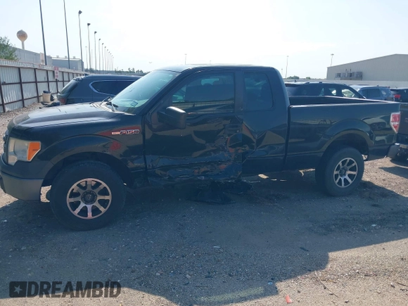 2014 Ford F-150 XL with VIN 1FTFX1CF8EFB46470, listed as a IAAI auction lot 42189447 with 135,285 mi miles and . Bid and sale history available at DreamBid. Image 14.