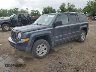 2014 Jeep Patriot Sport z VIN 1C4NJPBA0ED601488, wystawiony jako Copart lot #63791785 z przebiegiem 204 926 mil mil oraz Szkoda całkowita • Salvage title. Historia ofert i sprzedaży dostępna na DreamBid. Obrazek 1.