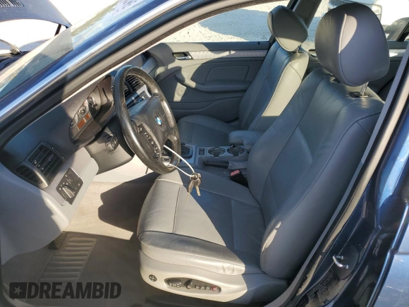 2004 BMW 3 Series 330xi with VIN WBAEW53434PN35396, listed as a Copart auction lot 86479324 with 169,725 mi miles and Salvage Title. Bid and sale history available at carsss.com. Image 7.