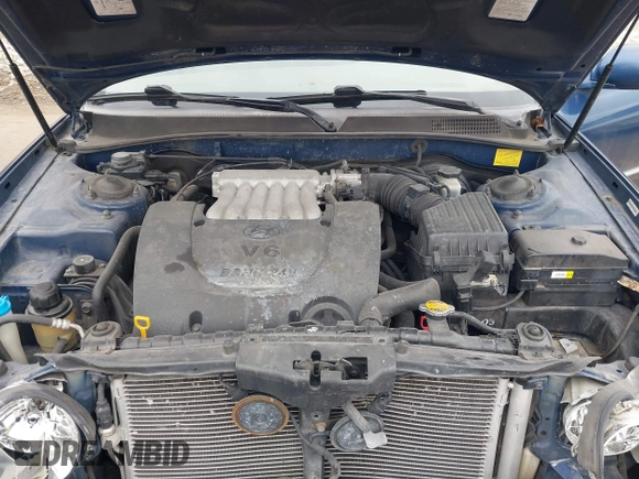 2005 Hyundai Sonata GLS with VIN KMHWF35H25A196397, listed as a IAAI auction lot 41734750 with 199,890 mi miles. Bid and sale history available at carsss.com. Image 10.