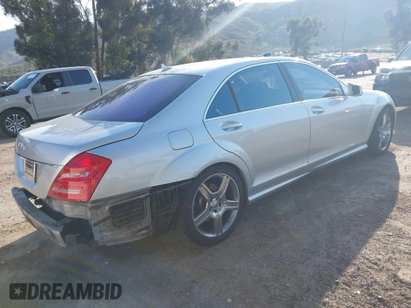 2010 Mercedes-Benz S 550 with VIN WDDNG7BB9AA287204, listed as a IAAI auction lot 41938723 with 120,576 mi miles and . Bid and sale history available at DreamBid. Image 4.