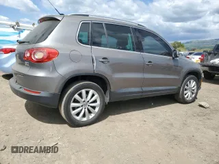 2011 Volkswagen Tiguan S z VIN WVGAV7AX9BW511129, wystawiony jako Copart lot #51907435 z przebiegiem 134 383 mil mil oraz Czysty tytuł • Clean title. Historia ofert i sprzedaży dostępna na DreamBid. Obrazek 3.