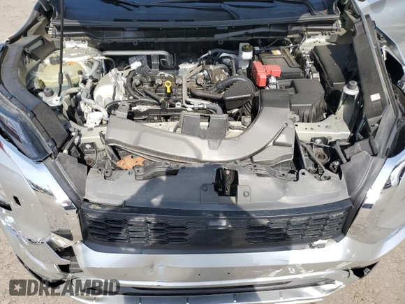 2023 Mitsubishi Outlander SE z VIN JA4J4UA8XPZ030868, wystawiony jako Copart lot #54826715 z przebiegiem 48 777 mil mil oraz Szkoda całkowita • Salvage title. Historia ofert i sprzedaży dostępna na DreamBid. Obrazek 12.