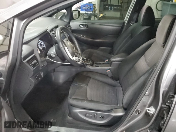2020 Nissan LEAF SV with VIN 1N4AZ1CP5LC309710, listed as a Copart auction lot 45917895 with 59,758 mi miles and Clean title. Bid and sale history available at DreamBid. Image 7.