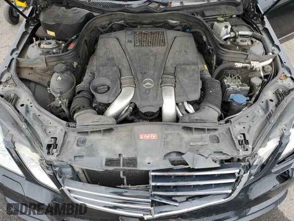 2013 Mercedes-Benz E 550 Sport z VIN WDDHF9BB1DA720269, wystawiony jako Copart lot #43084865 z przebiegiem 162 722 mil mil oraz Szkoda całkowita • Salvage title. Historia ofert i sprzedaży dostępna na DreamBid. Obrazek 11.