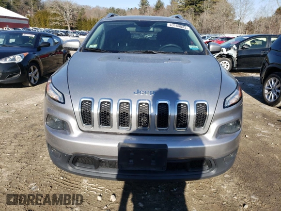 2015 Jeep Cherokee North with VIN 1C4PJMCB3FW702903, listed as a Copart auction lot 43184835 with 152,059 mi miles and Clean Title. Bid and sale history available at carsss.com. Image 5.