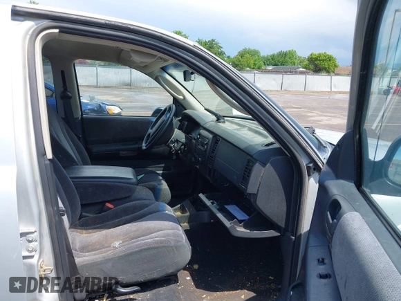 2001 Dodge Dakota with VIN 1B7GG2AX51S167476, listed as a IAAI auction lot 42487594 with 234,228 mi miles and . Bid and sale history available at DreamBid. Image 5.
