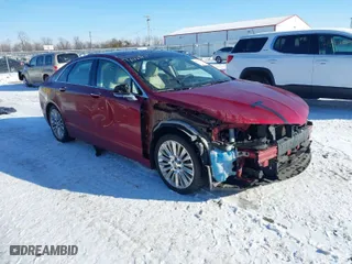 2014 Lincoln MKZ with VIN 3LN6L2G98ER813459, listed as a IAAI auction lot 41327517 with 145,593 mi miles. Bid and sale history available at carsss.com. Image 1.