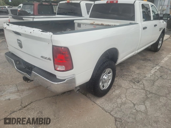 2018 Ram 2500 Tradesman with VIN 3C6UR5HL4JG287673, listed as a Copart auction lot 61835125 with 155,340 mi miles and Clean title. Bid and sale history available at DreamBid. Image 4.