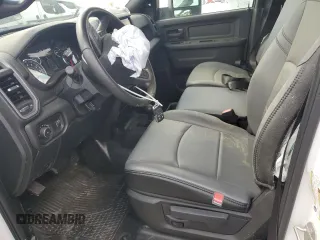 2024 Ram 2500 Tradesman with VIN 3C6UR5HJ0RG131253, listed as a Copart auction lot 88338205 with 3,018 mi miles and Salvage title. Bid and sale history available at DreamBid. Image 7.
