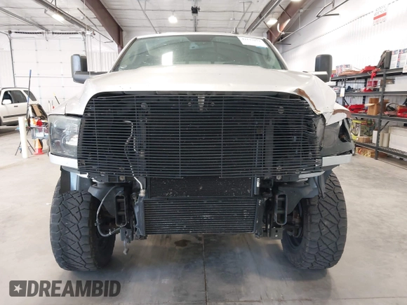 2015 Ram 2500 SLT with VIN 3C6UR5DL4FG614148, listed as a IAAI auction lot 42137073 with 172,705 mi miles. Bid and sale history available at carsss.com. Image 12.