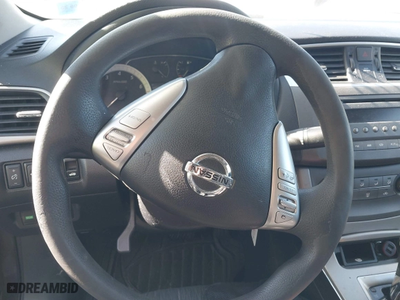 2014 Nissan Sentra SV with VIN 3N1AB7AP1EY222985, listed as a IAAI auction lot 41617259 with 157,618 mi miles. Bid and sale history available at carsss.com. Image 13.