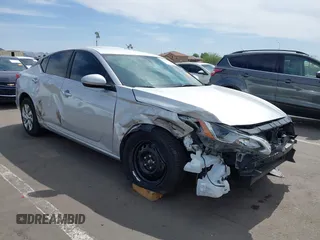 2020 Nissan Altima S z VIN 1N4BL4BV7LC259562, wystawiony jako IAAI lot #42331476 z przebiegiem 31 409 mil mil oraz . Historia ofert i sprzedaży dostępna na DreamBid. Obrazek 1.