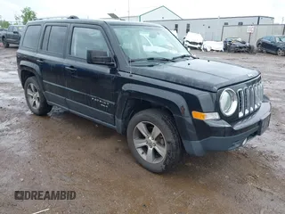 2016 Jeep Patriot High Altitude z VIN 1C4NJRFB6GD681106, wystawiony jako IAAI lot #42244508 z przebiegiem 167 601 mil mil oraz . Historia ofert i sprzedaży dostępna na DreamBid. Obrazek 1.