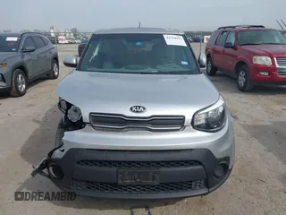 2019 Kia Soul with VIN KNDJN2A28K7023246, listed as a IAAI auction lot 41724935 with 59,580 mi miles. Bid and sale history available at carsss.com. Image 12.