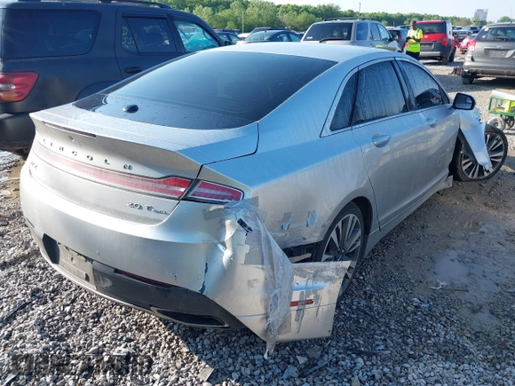 2017 Lincoln MKZ Select with VIN 3LN6L5D96HR663197, listed as a IAAI auction lot 42280513 with 76,578 mi miles and . Bid and sale history available at DreamBid. Image 4.