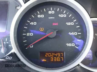 2008 Porsche Cayenne GTS z VIN WP1AD29P48LA72431, wystawiony jako IAAI lot #42437071 z przebiegiem 202 497 mil mil oraz . Historia ofert i sprzedaży dostępna na DreamBid. Obrazek 15.