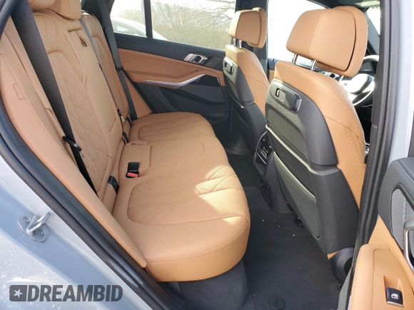 2025 BMW X5 sDrive40i with VIN 5UX13EU09S9X71671, listed as a Copart auction lot 42515055 with 2,695 mi miles and Salvage Title. Bid and sale history available at carsss.com. Image 11.