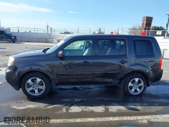 2013 Honda Pilot EX-L with VIN 5FNYF3H57DB031983, listed as a IAAI auction lot 41912221 with 148,908 mi miles. Bid and sale history available at carsss.com. Image 14.
