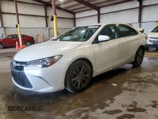 2017 Toyota Camry XLE z VIN 4T1BF1FK7HU439301, wystawiony jako Copart lot #60616565 z przebiegiem 184 621 mil mil oraz Szkoda całkowita • Salvage title. Historia ofert i sprzedaży dostępna na DreamBid. Obrazek 1.