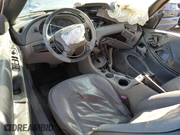 2004 Ford Mustang Deluxe with VIN 1FAFP446X4F154431, listed as a Copart auction lot 42685895 with 201,999 mi miles and Non repairable. Bid and sale history available at DreamBid. Image 8.