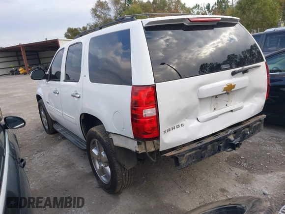 2013 Chevrolet Tahoe LT с VIN 1GNSCBE06DR210891, выставлен на аукционе IAAI как лот 40966533 с пробегом 133 725 миль миль и . История ставок и продаж доступна на DreamBid. Изображение 3.