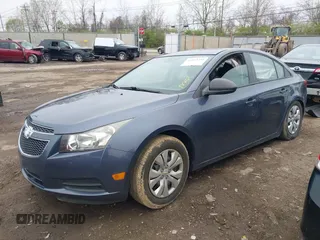 2014 Chevrolet Cruze LS with VIN 1G1PA5SH9E7274901, listed as a IAAI auction lot 42013231 with 95,204 mi miles and . Bid and sale history available at DreamBid. Image 18.