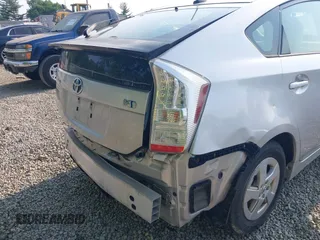2011 Toyota Prius I z VIN JTDKN3DU5B0278291, wystawiony jako IAAI lot #42429232 z przebiegiem 150 690 mil mil oraz . Historia ofert i sprzedaży dostępna na DreamBid. Obrazek 17.