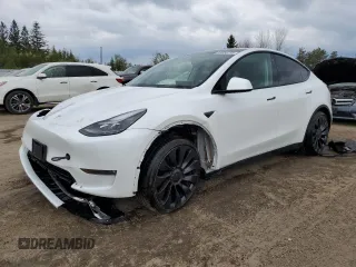 2022 Tesla Model Y Performance z VIN 7SAYGDEF5NF444442, wystawiony jako Copart lot #56455755 z przebiegiem 27 093 mil mil oraz Szkoda całkowita • Salvage title. Historia ofert i sprzedaży dostępna na DreamBid. Obrazek 1.
