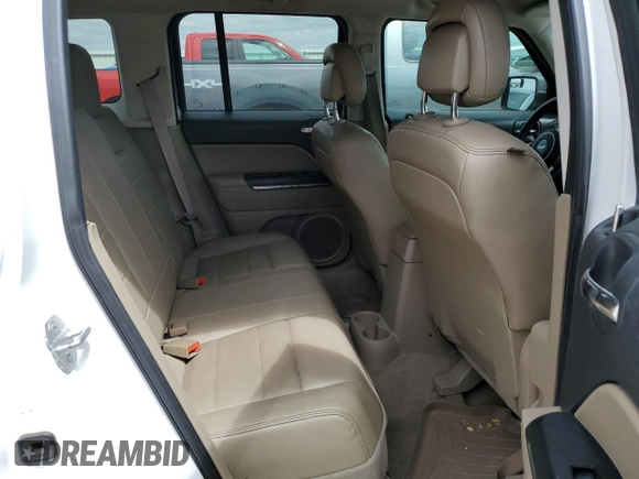 2014 Jeep Patriot Limited with VIN 1C4NJPCB3ED825135, listed as a Copart auction lot 54454985 with 106,164 mi miles and Clean title. Bid and sale history available at DreamBid. Image 10.