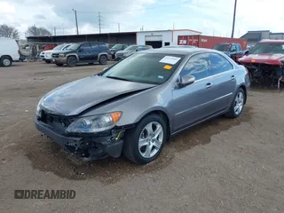 2008 Acura RL Tech Pkg with VIN JH4KB16638C003424, listed as a IAAI auction lot 41657001 with 81,612 mi miles. Bid and sale history available at carsss.com. Image 2.