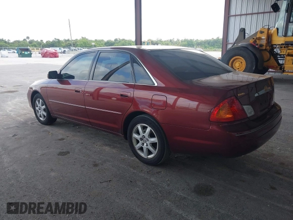 2000 Toyota Avalon XL z VIN 4T1BF28B7YU005222, wystawiony jako IAAI lot #42310903 z przebiegiem 118 700 mil mil oraz . Historia ofert i sprzedaży dostępna na DreamBid. Obrazek 3.