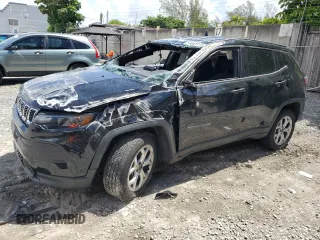 2025 Jeep Compass Sport z VIN 3C4NJDAN1ST518564, wystawiony jako Copart lot #64041475 z przebiegiem 10 840 mil mil oraz Szkoda całkowita • Salvage title. Historia ofert i sprzedaży dostępna na DreamBid. Obrazek 1.